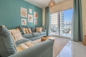 Stylish Waterfront Apartment With Views on Canal